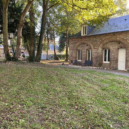 Les Gites Du Chateau Du Cedre Manneville-ès-Plains Eksteriør bilde